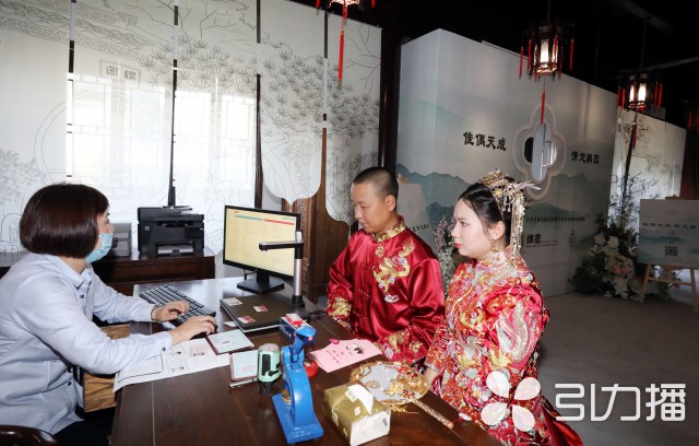 蘇州婚姻大數(shù)據(jù)2022 初婚年齡再延遲，婚姻服務(wù)需緊跟時(shí)代
